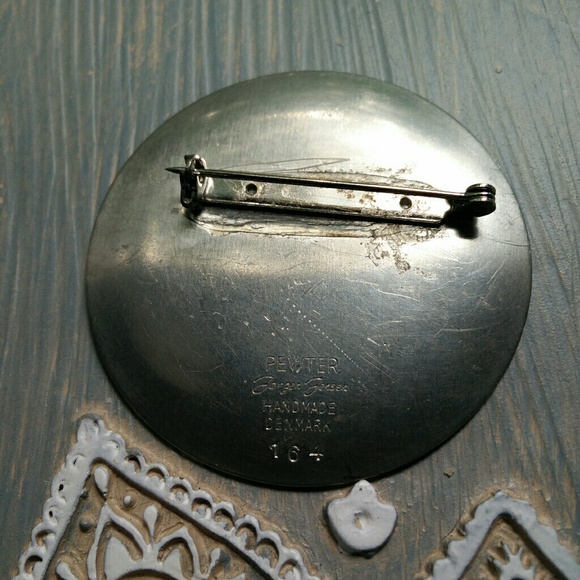 JERGEN JENSEN Denmark Pewter Etched Brooch - Picture 2 of 4